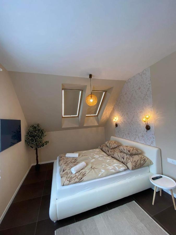 Villa Corner Tihany Exterior photo